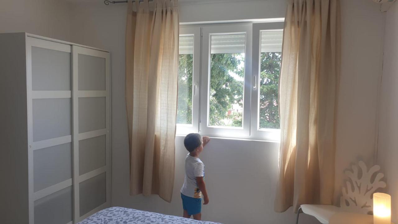 Sanela- Apartman Za Bezbrizan Odmor Crikvenica Bagian luar foto